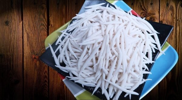 হাতে তৈরি সেমাই পিঠা - Image 3